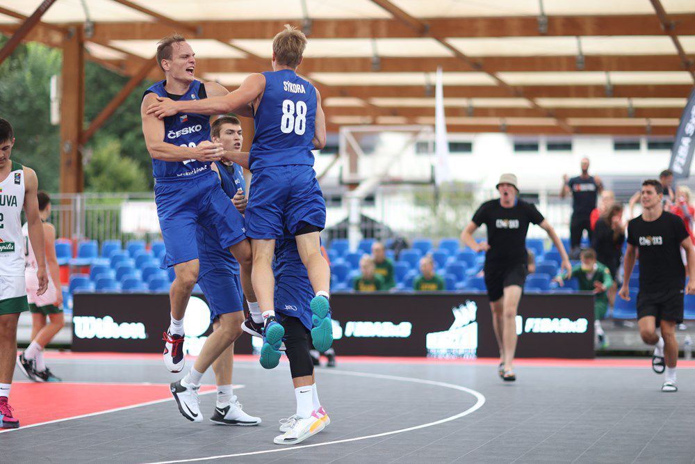 Čeští reprezentanti se radují z výhry v prodloužení nad Litvou
Foto: FIBA 3x3