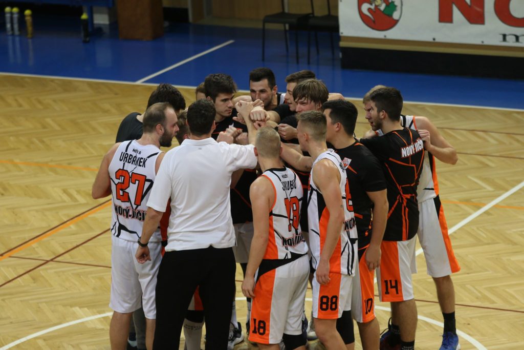 Radost basketbalistů Nového Jičína