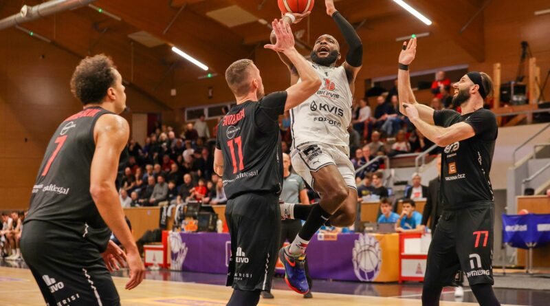 Český pohár vrcholí. Kdo vystoupá na vrchol a kdo urve bronz?