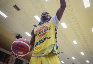 McGhee top skórerem, Screen rebounderem a Autrey trojkobijcem